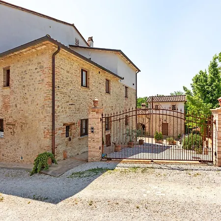 Farmhouse In Il Vecchio Forno Umbro Citta Di Castello