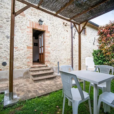 In Il Vecchio Forno Umbro, Citta' Di Castello Сasa de vacaciones
